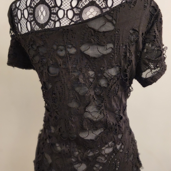 Dolls Kill Black Lace Buckle Tee - Picture 3 of 8